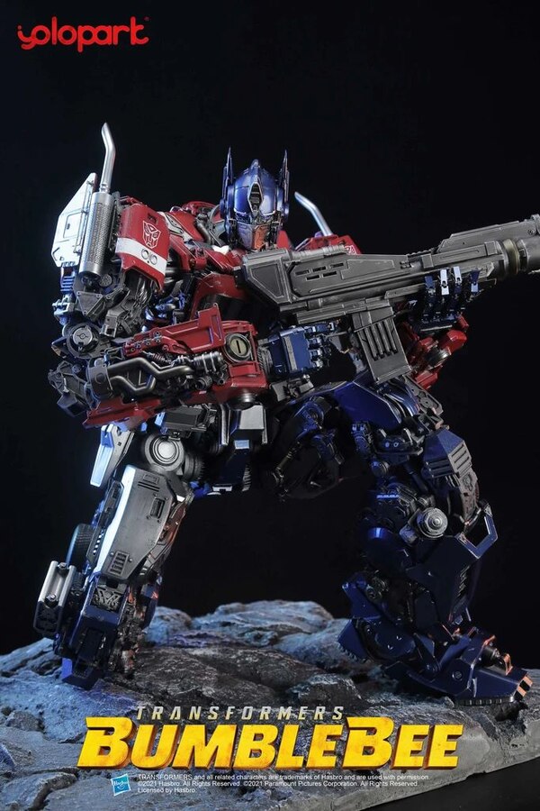 Yolopark Bumblebee Movie IIES Earth Mode Optimus Prime Official Image  (17 of 27)